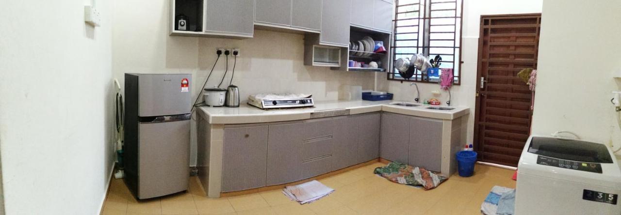 Assyifa Homestay Dungun Exterior photo